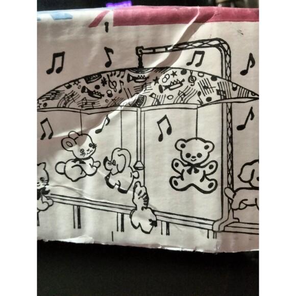 Vintage 1960's Revolving Working Dolly Toy Baby Crib Mobile In Box With Animals - Picture 3 of 9